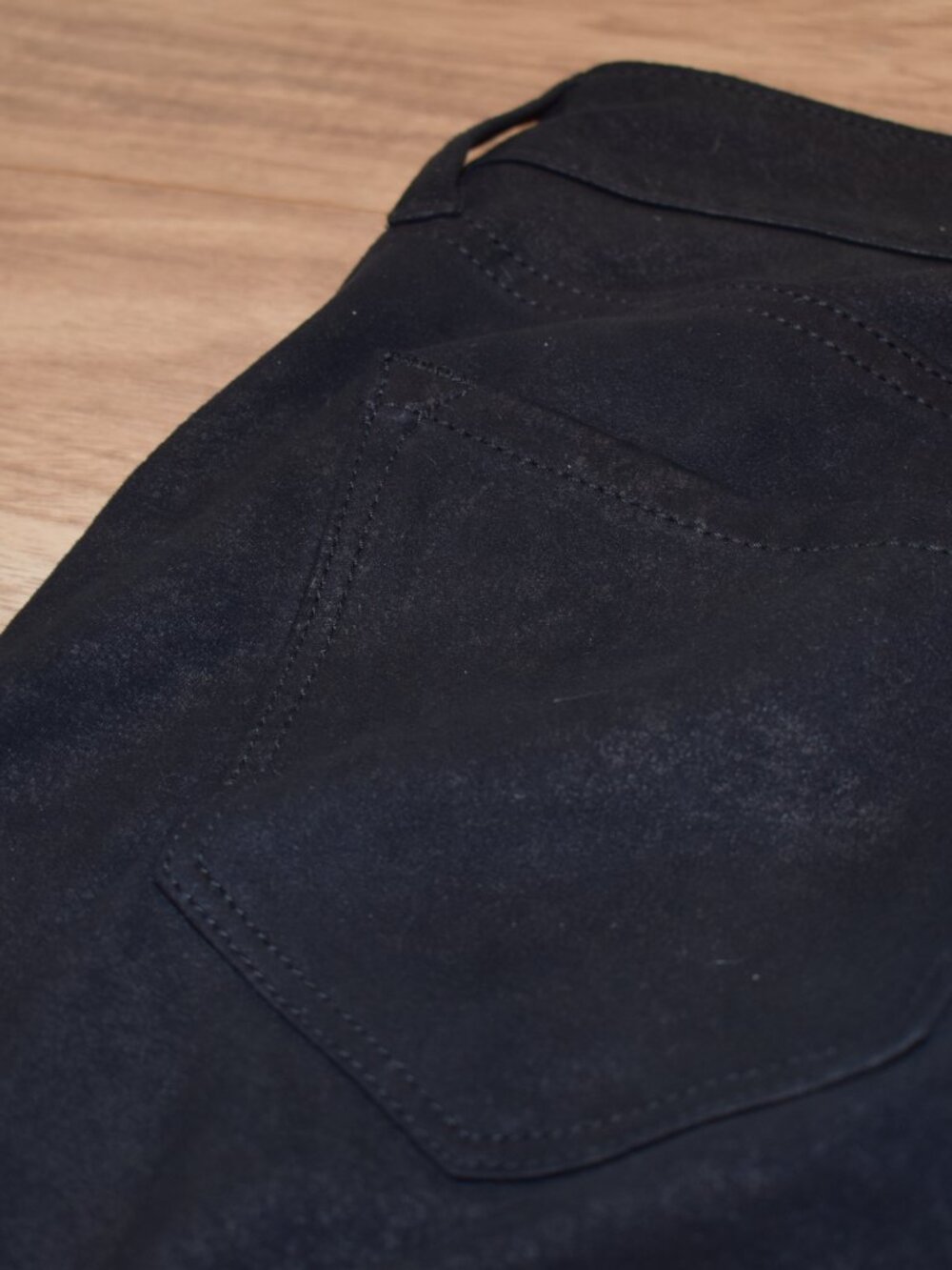 Super-Skinny Rocker Faux Suede Black Pants (Old Navy) - Picture 4 of 6